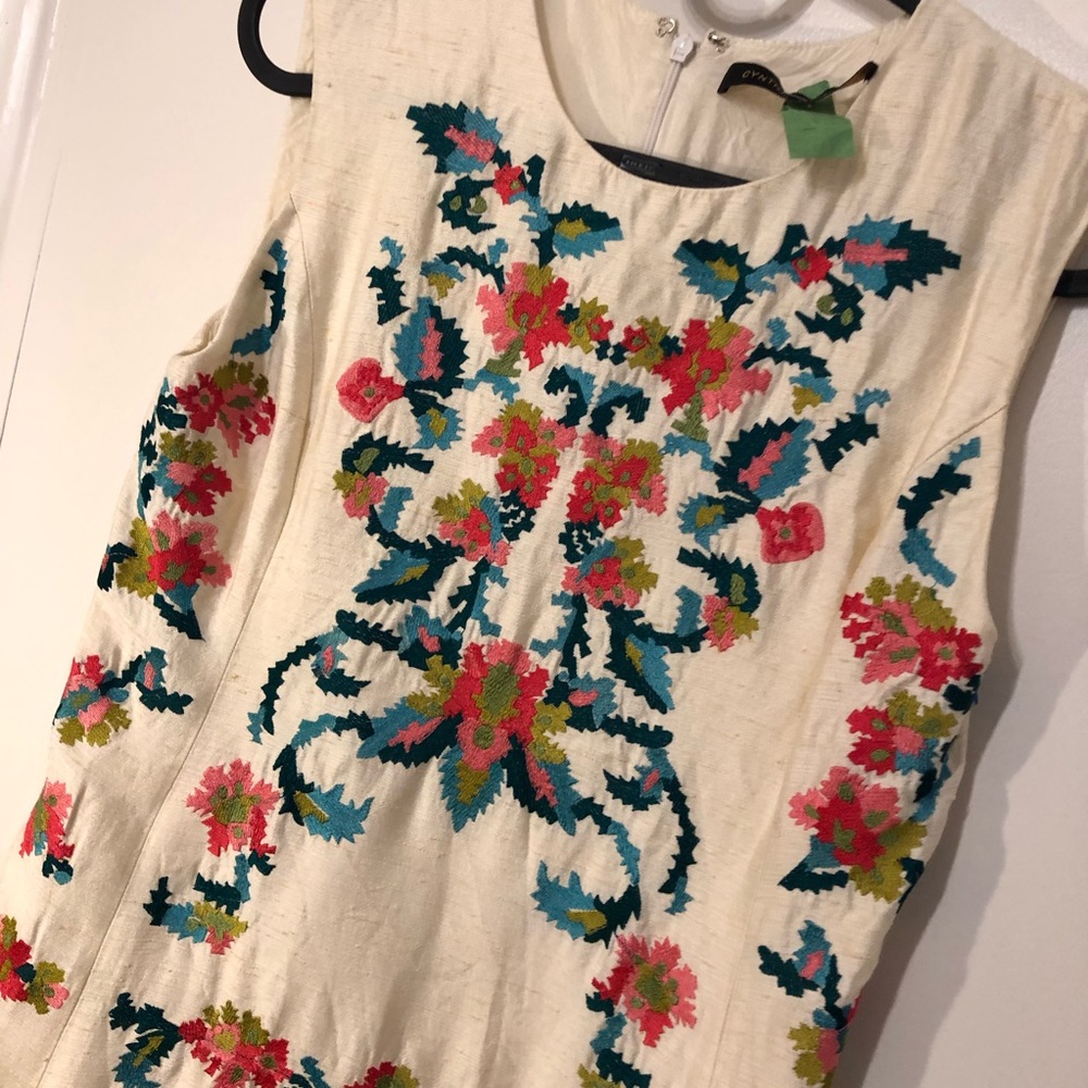 Embroidered Cynthia Steffens dress - Picture 2 of 4